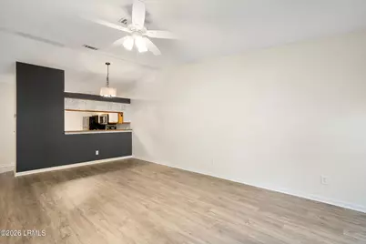 96 Mathews Drive #151, Hilton Head Island, SC 29926 - Photo 4