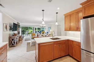 2 Woodbine Pl, Hilton Head Island, SC 29928 - Photo 16