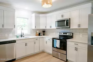 1707 Palmetto Dr, Beaufort, SC 29902 - Photo 22