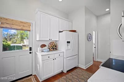 2688 Broad Street, Beaufort, SC 29902 - Photo 18