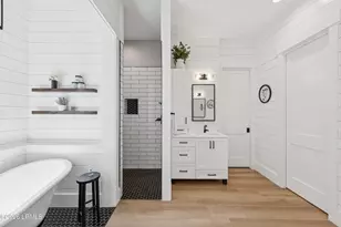 219 Jonesville Rd, Hilton Head, SC 29926 - Photo 28