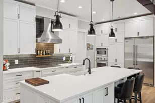 219 Jonesville Rd, Hilton Head, SC 29926 - Photo 14