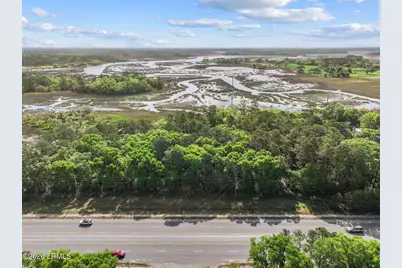 195 Ladys Island Drive, Beaufort, SC 29907 - Photo 2