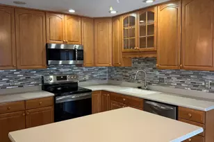 3 John Calhoun St, Beaufort, SC 29907 - Photo 8