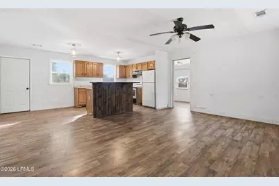 109 Dove Street, Ridgeland, SC 29936 - Photo 2