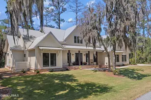 44 Secession Dr, Beaufort, SC 29907 - Photo 2