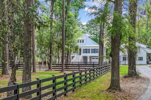 540 Sams Point Rd, Beaufort, SC 29907 - Photo 4