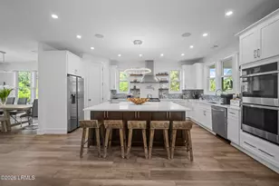 631 Dolphin Rd, Ladys Island, SC 29920 - Photo 10