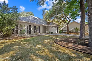 56 Le Moyne Dr, Beaufort, SC 29907 - Photo 2