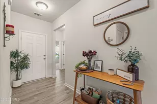 33 Keowee Ln, Beaufort, SC 29906 - Photo 4