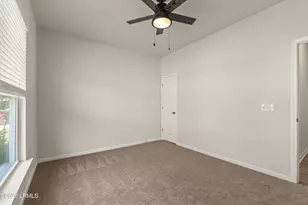 33 Keowee Ln, Beaufort, SC 29906 - Photo 6