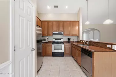 201 Cotton Field Lane E, Bluffton, SC 29910 - Photo 10