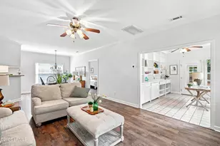 4 Mariners Ct, Port Royal, SC 29935 - Photo 8