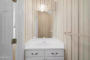 4 Mariners Ct, Port Royal, SC 29935 - Photo 20