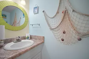 729 N Hampton Ct, Ladys Island, SC 29920 - Photo 24