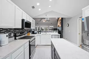 44 Telfair Dr, Beaufort, SC 29907 - Photo 18