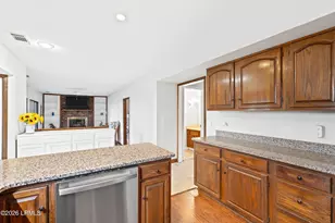 6823 Oakmont Dr, Beaufort, SC 29906 - Photo 14