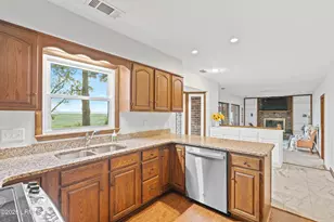 6823 Oakmont Dr, Beaufort, SC 29906 - Photo 12