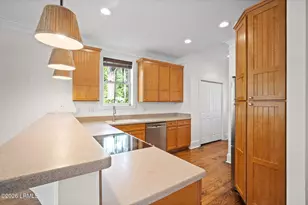 1011 Calhoun St, Beaufort, SC 29902 - Photo 16