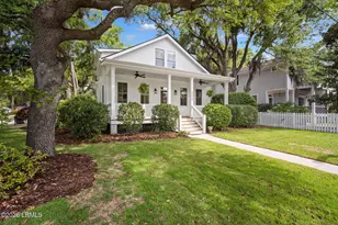 1011 Calhoun St, Beaufort, SC 29902 - Photo 1
