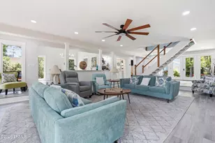 9 Timber Ln, Hilton Head Island, SC 29926 - Photo 2