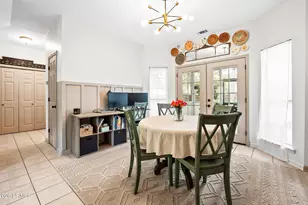 38 Le Moyne Dr, Beaufort, SC 29907 - Photo 10