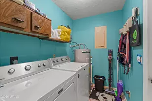 4407 Pinewood, Beaufort, SC 29906 - Photo 26