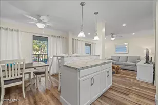 40 Folly Field Rd, Hilton Head, SC 29928 - Photo 18