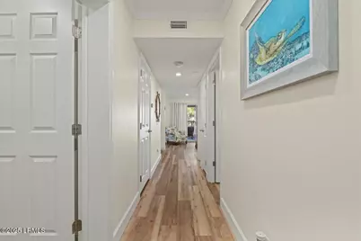 40 Folly Field Road #126, Hilton Head Island, SC 29928 - Photo 4