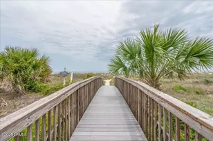 40 Folly Field Rd, Hilton Head, SC 29928 - Photo 22