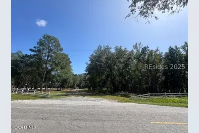 7352 Grays Highway, Ridgeland, SC 29936 - Photo 1