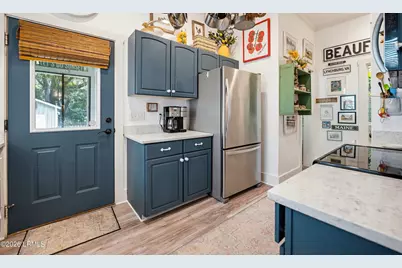 2669 Broad Street, Beaufort, SC 29902 - Photo 18