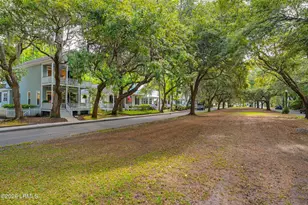 2669 Broad St, Beaufort, SC 29902 - Photo 2