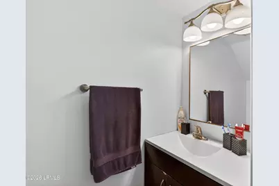 96 Mathews Drive #19, Hilton Head Island, SC 29926 - Photo 6