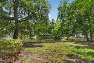 96 Mathews Dr, Hilton Head Island, SC 29926 - Photo 2