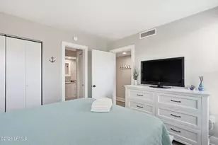 34 S Forest Beach Dr, Hilton Head Island, SC 29928 - Photo 12