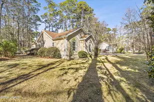 561 Sams Point Rd, Beaufort, SC 29907 - Photo 6