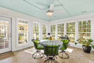 561 Sams Point Rd, Beaufort, SC 29907 - Photo 22