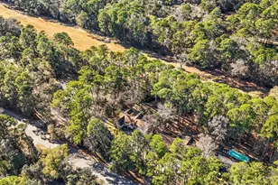 561 Sams Point Rd, Beaufort, SC 29907 - Photo 40