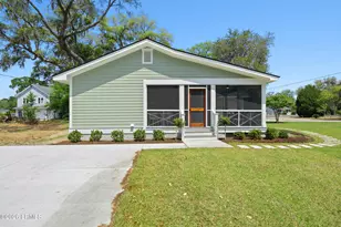 1613 Madrid Ave, Port Royal, SC 29935 - Photo 26