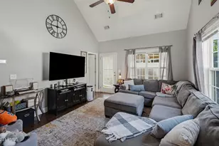 380 Dante Cir, Beaufort, SC 29906 - Photo 10