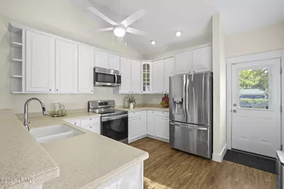 2690 Broad Street, Beaufort, SC 29902 - Photo 10
