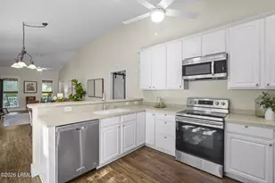 2690 Broad St, Beaufort, SC 29902 - Photo 12