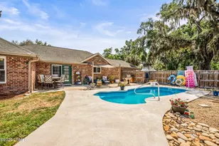 1110 14th St, Port Royal, SC 29935 - Photo 2