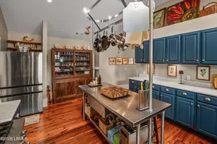 1010 13th St, Port Royal, SC 29935 - Photo 18