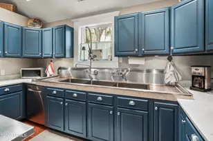 1010 13th St, Port Royal, SC 29935 - Photo 16