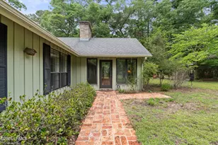 274 Brickyard Point Rd S, Beaufort, SC 29907 - Photo 32