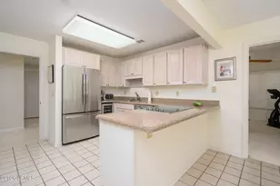 71 Skull Creek Dr, Hilton Head Island, SC 29926 - Photo 24