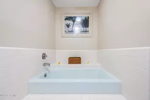71 Skull Creek Dr, Hilton Head Island, SC 29926 - Photo 20