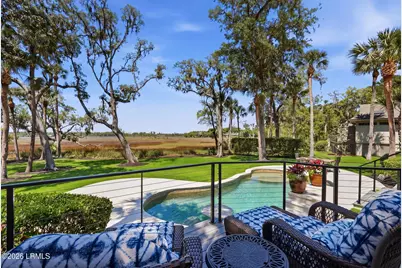 7 Peninsula Drive, Hilton Head Island, SC 29926 - Photo 2
